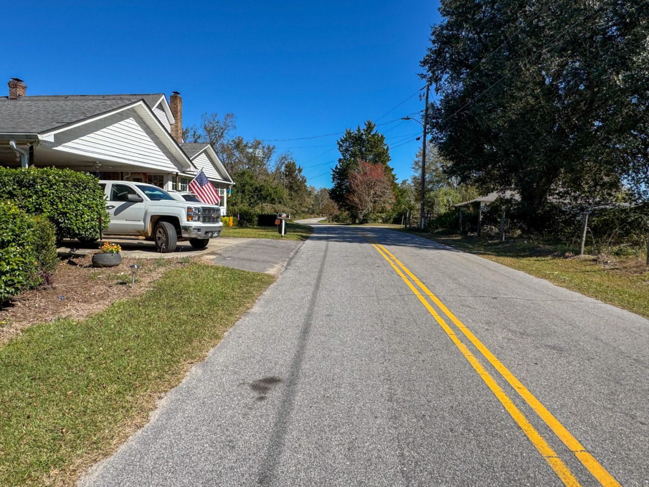 360 Bridge Street Photo 7