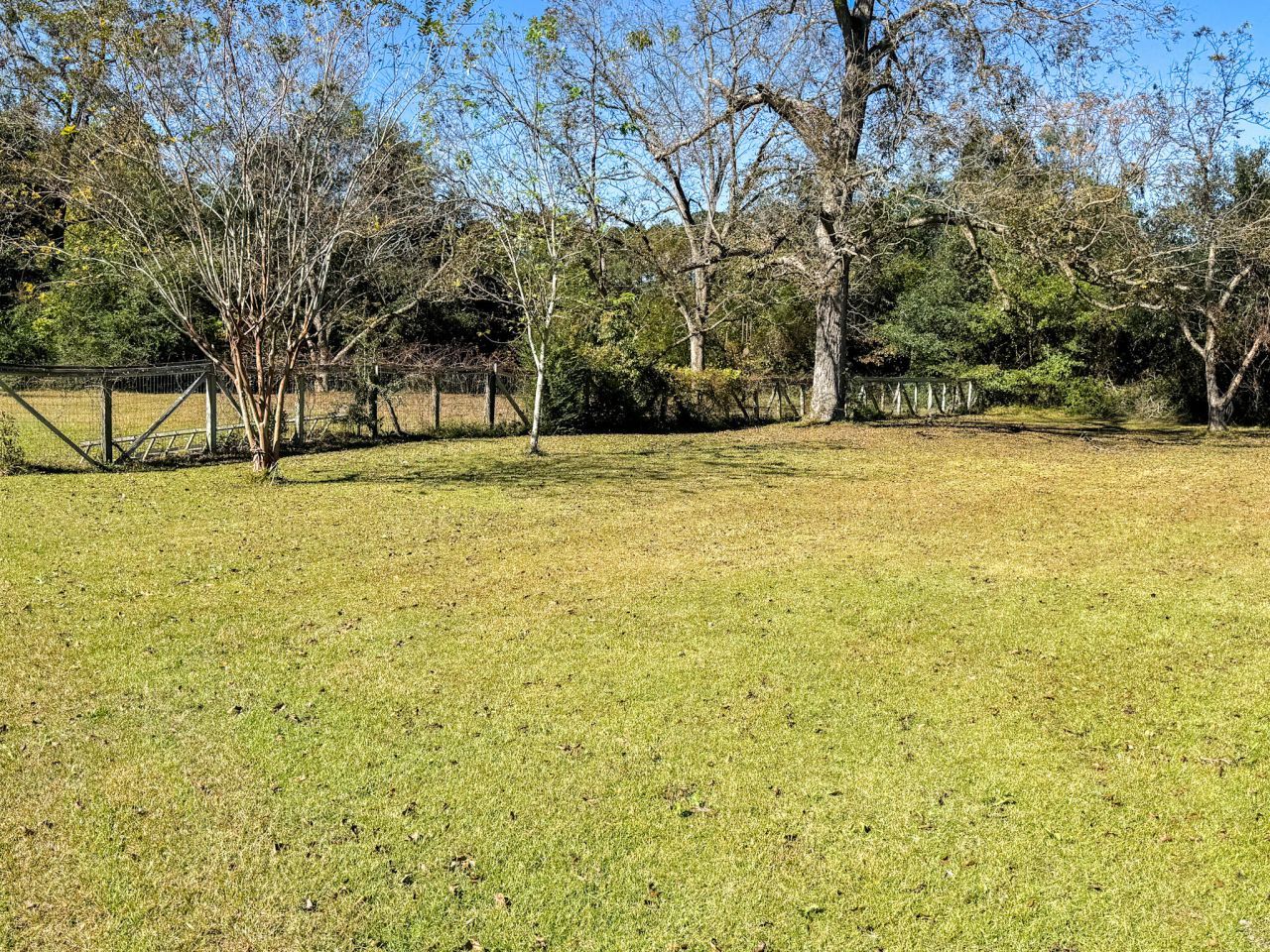 360 Bridge Street Photo 8