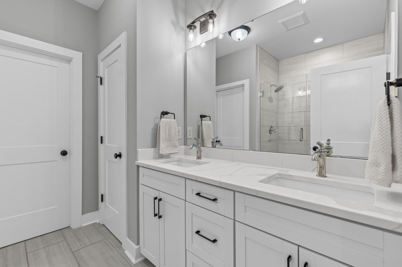 413 Renau Boulevard Photo 15