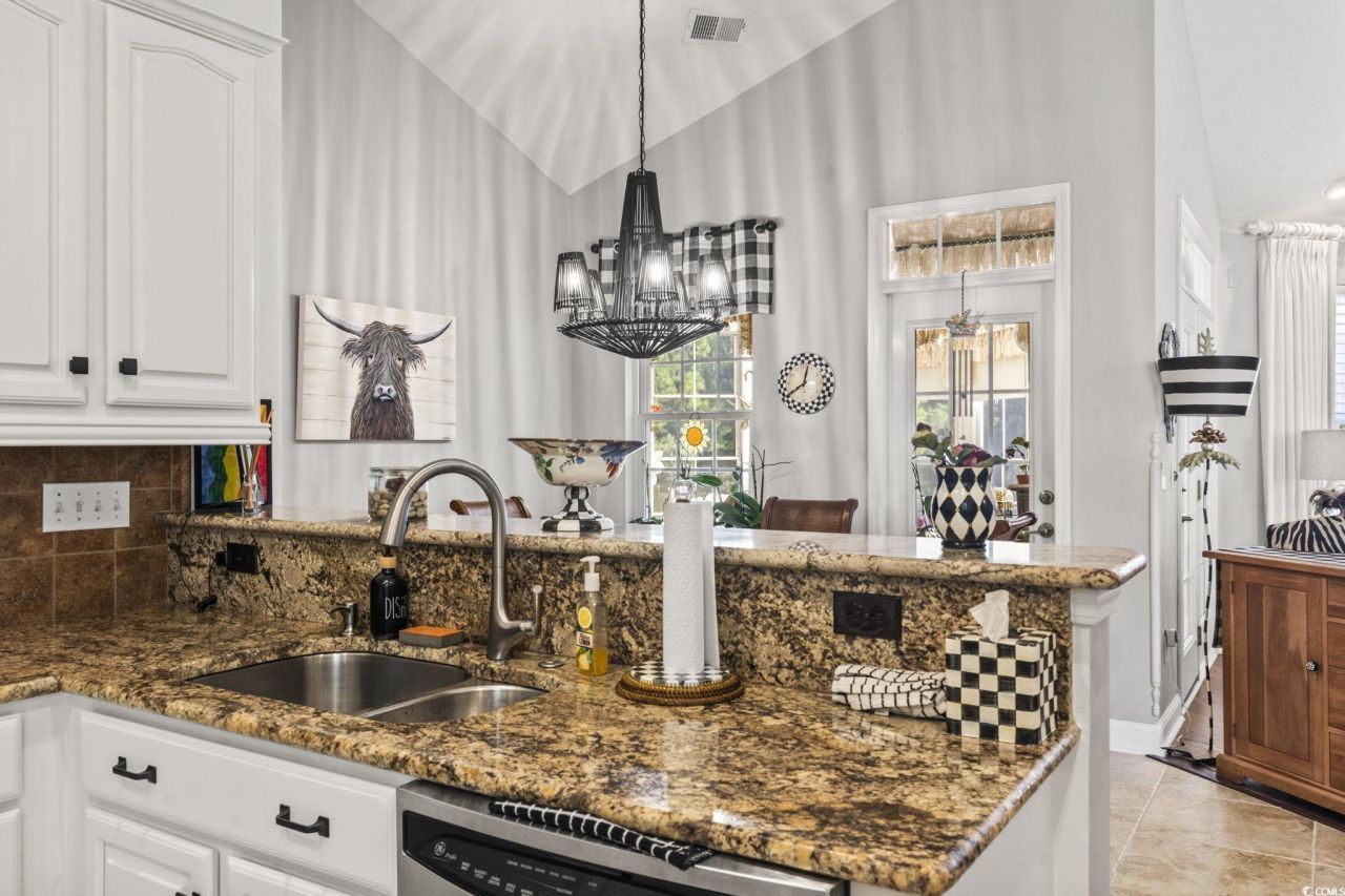 4962 Westwind Dr. Photo 14