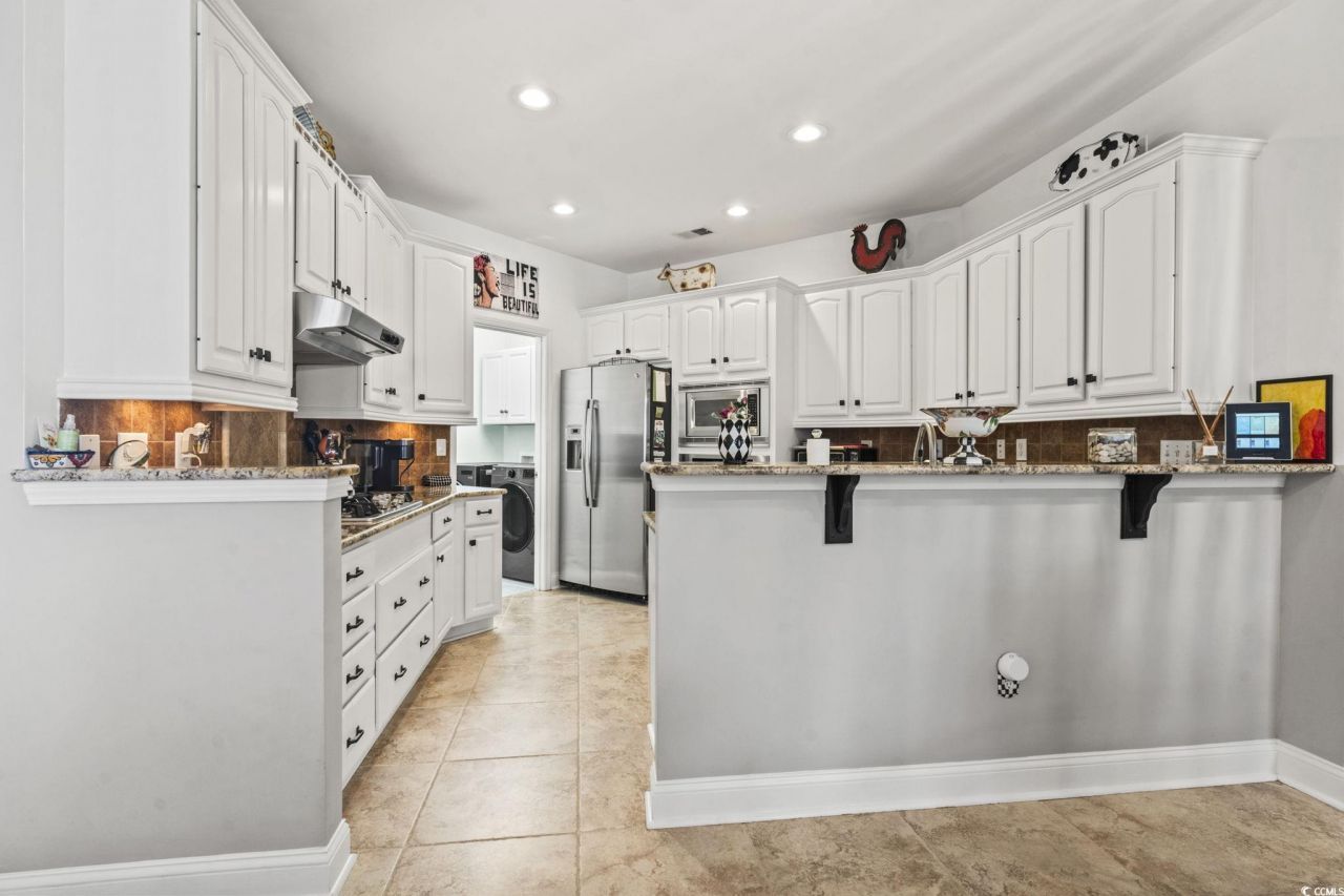 4962 Westwind Dr. Photo 15