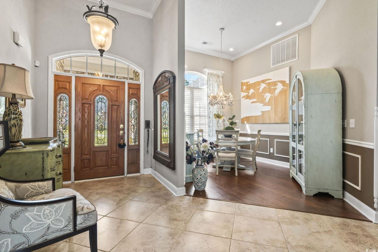 4962 Westwind Dr. Photo 6