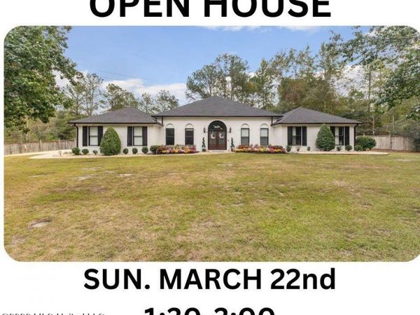 49 Canebrake Boulevard, Hattiesburg, MS 39402
