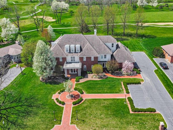 836 Killarney Drive, Dyer, IN 46311