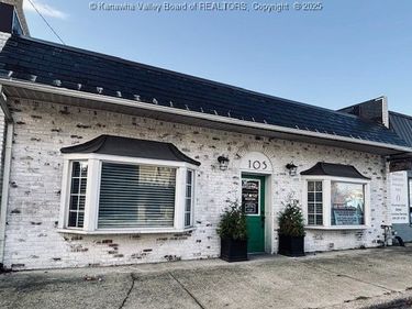 105 6th Avenue, St Albans, WV 25177