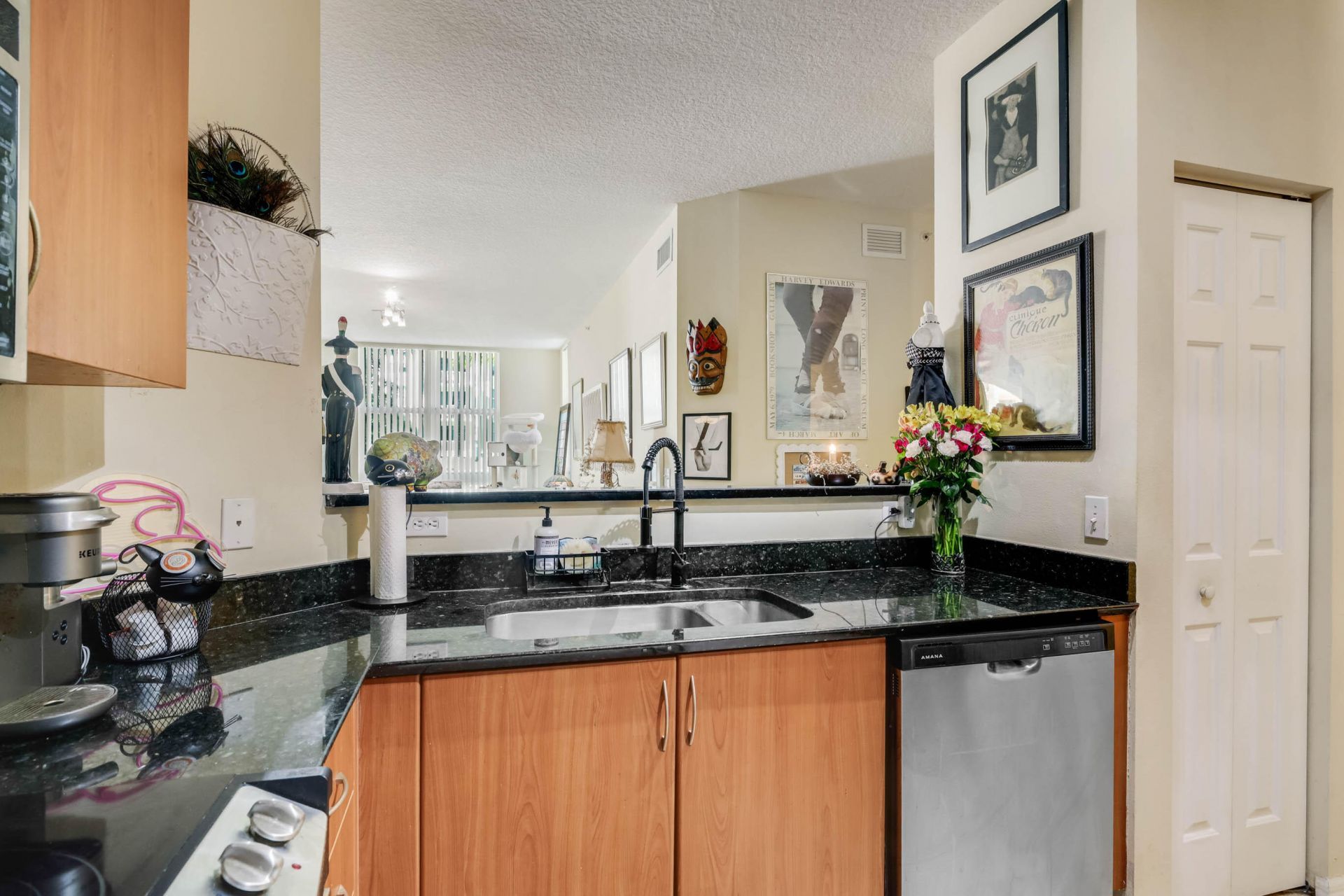 804 E Windward Way, Unit 201, Lantana, FL 33462 Photo