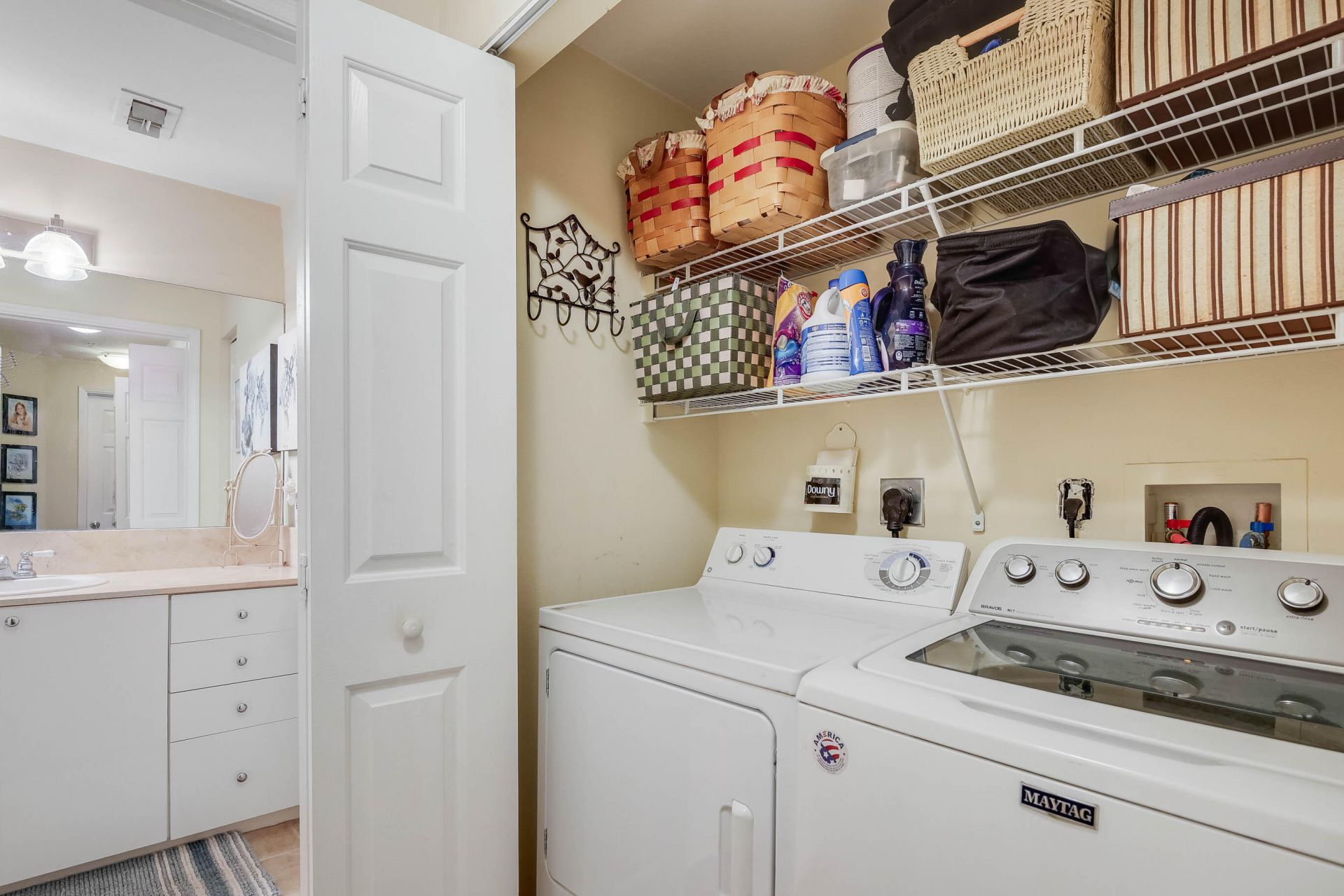 804 E Windward Way, Unit 201, Lantana, FL 33462 Photo