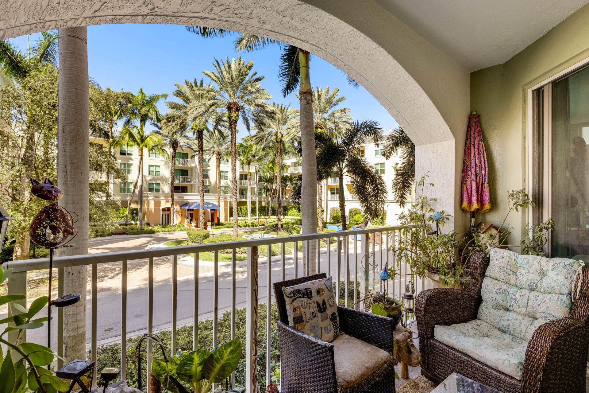 804 E Windward Way, Unit 201, Lantana, FL 33462 Photo