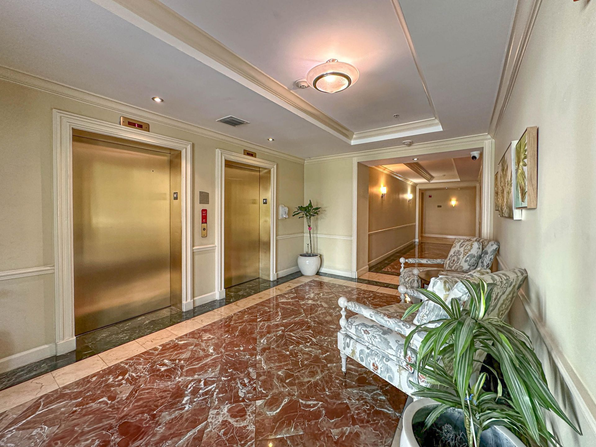 804 E Windward Way, Unit 201, Lantana, FL 33462 Photo