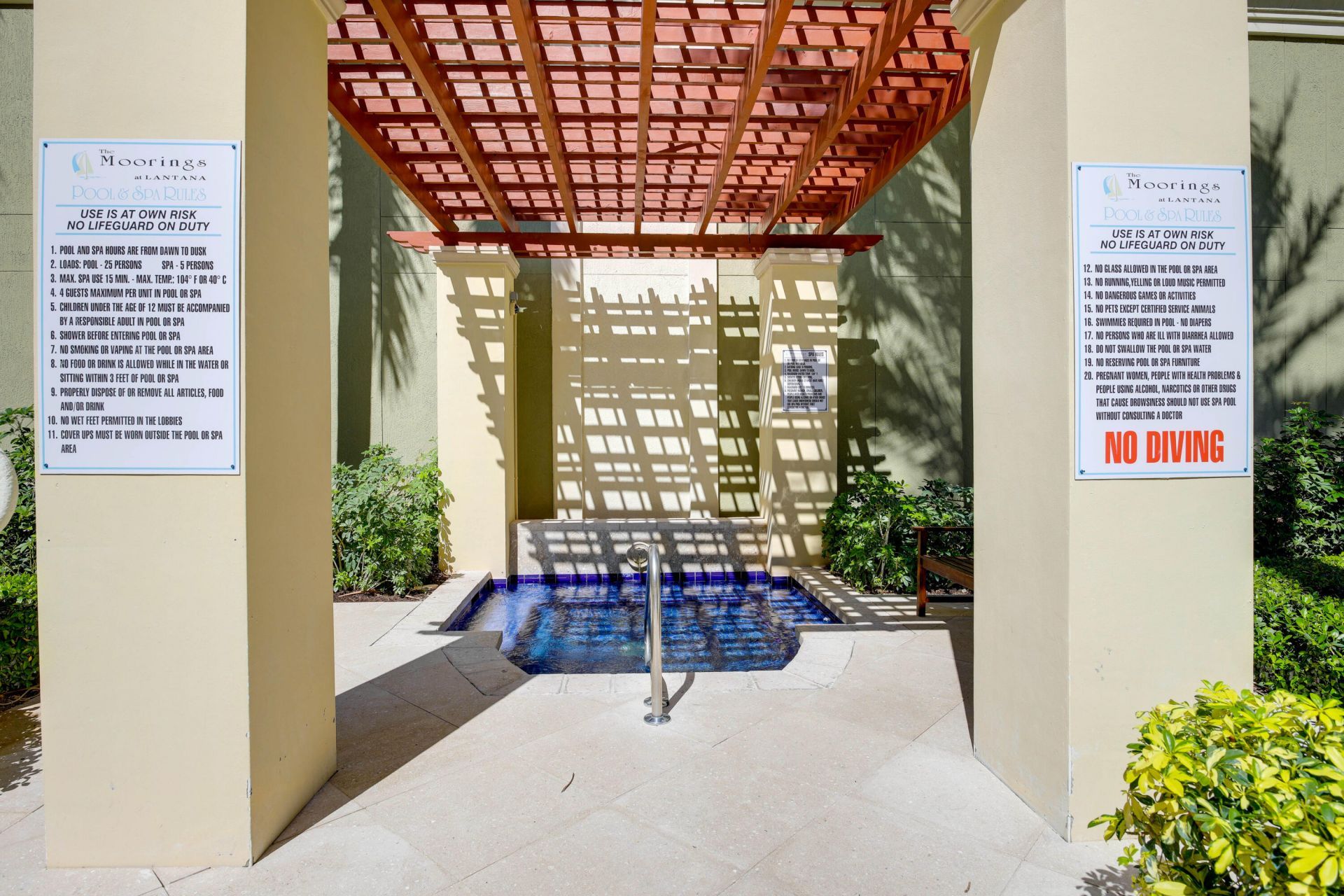 804 E Windward Way, Unit 201, Lantana, FL 33462 Photo