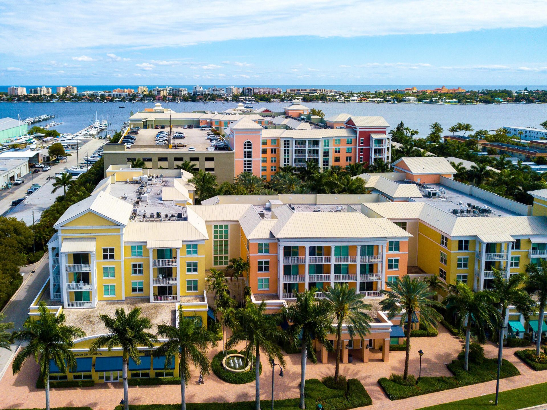 804 E Windward Way, Unit 201, Lantana, FL 33462 Photo