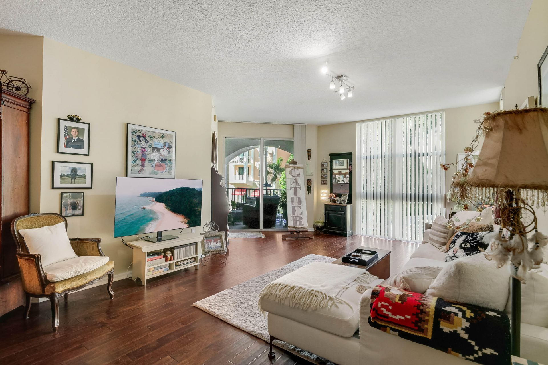 804 E Windward Way, Unit 201, Lantana, FL 33462 Photo