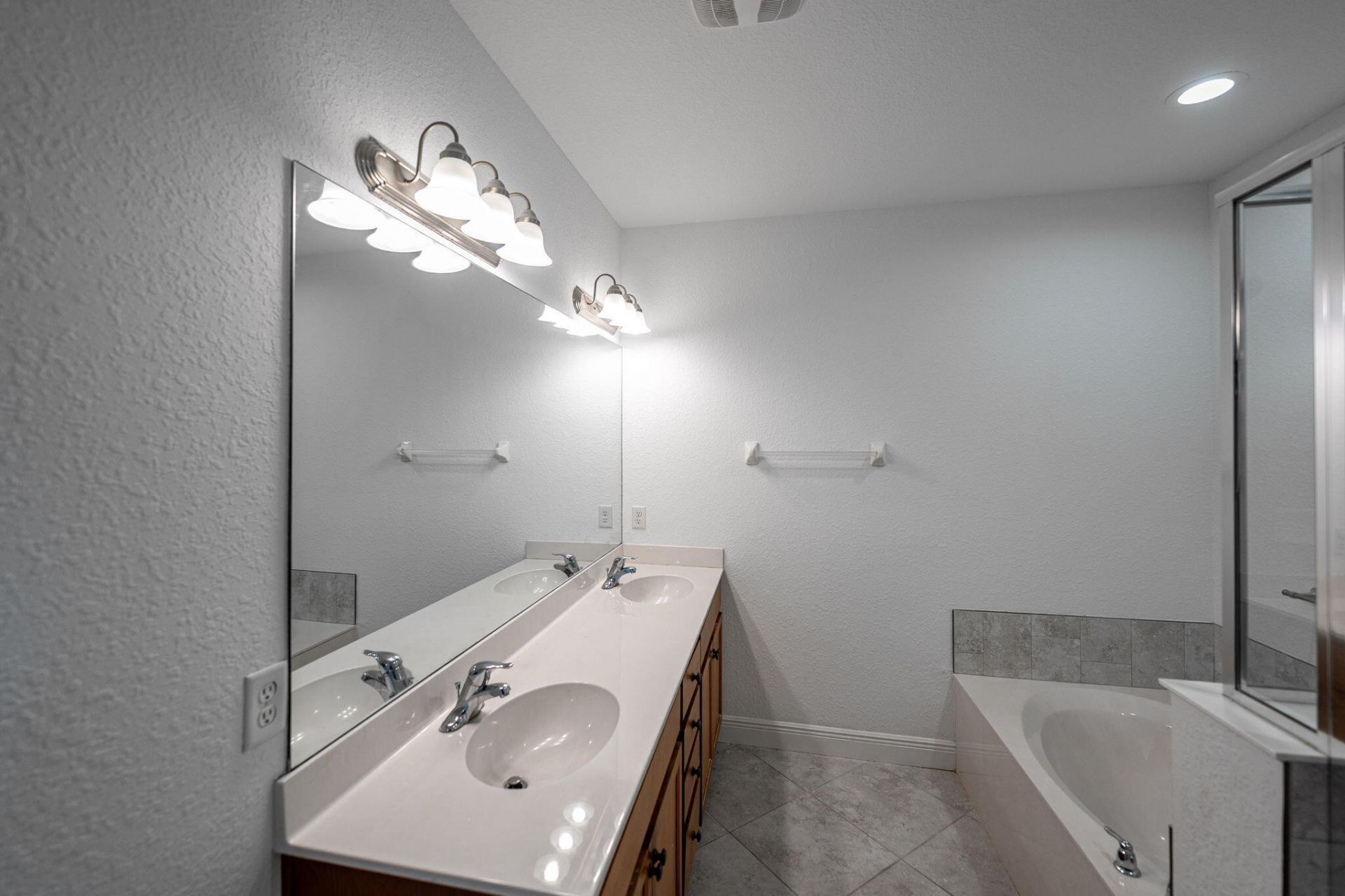 956 NE Trailside Run, Port Saint Lucie, FL 34983 Photo