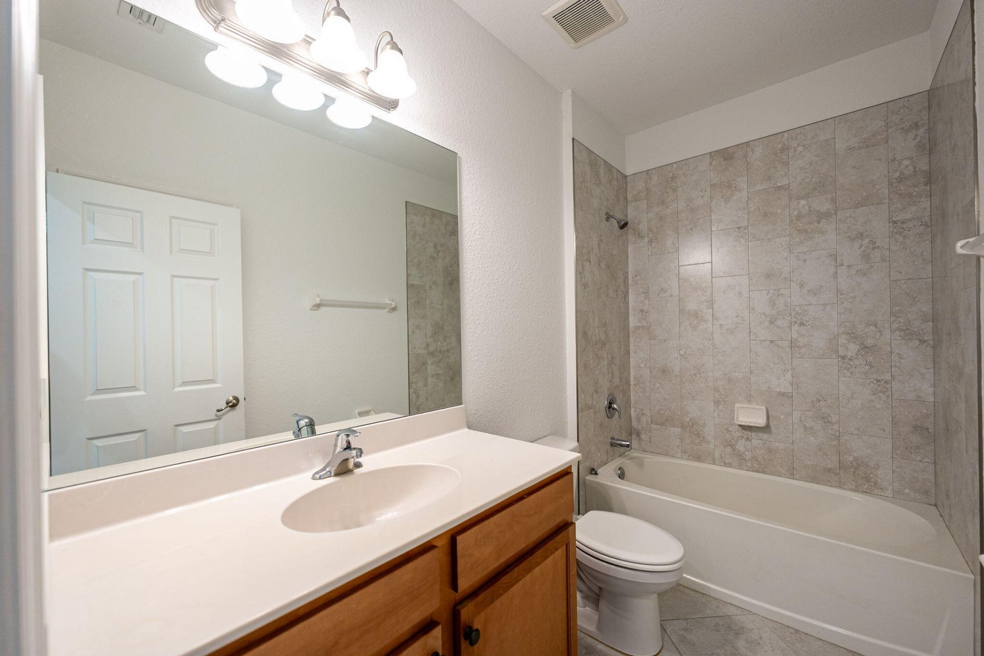 956 NE Trailside Run, Port Saint Lucie, FL 34983 Photo