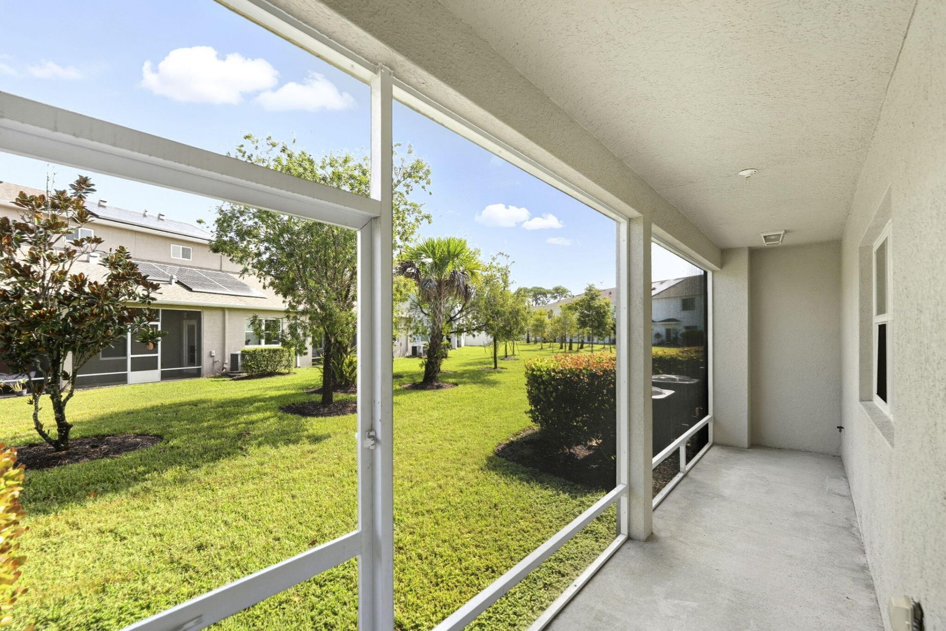 956 NE Trailside Run, Port Saint Lucie, FL 34983 Photo