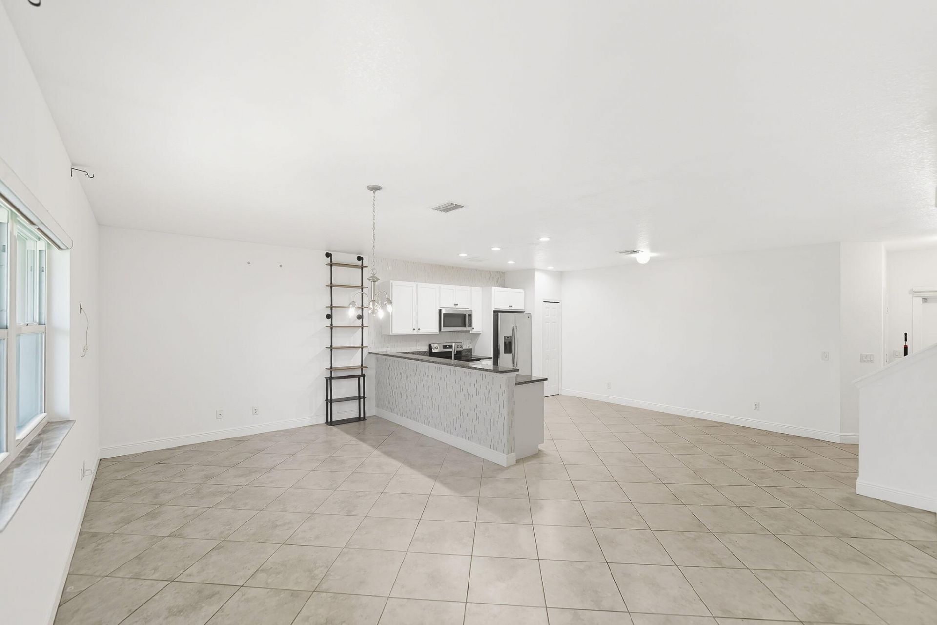 956 NE Trailside Run, Port Saint Lucie, FL 34983 Photo