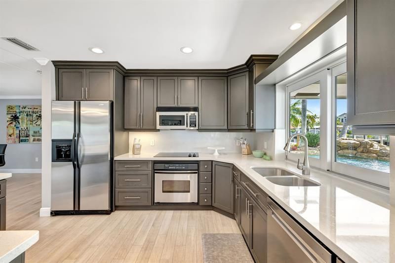 288 S Tradewinds Ave, Lauderdale by the Sea, FL 33308 Photo