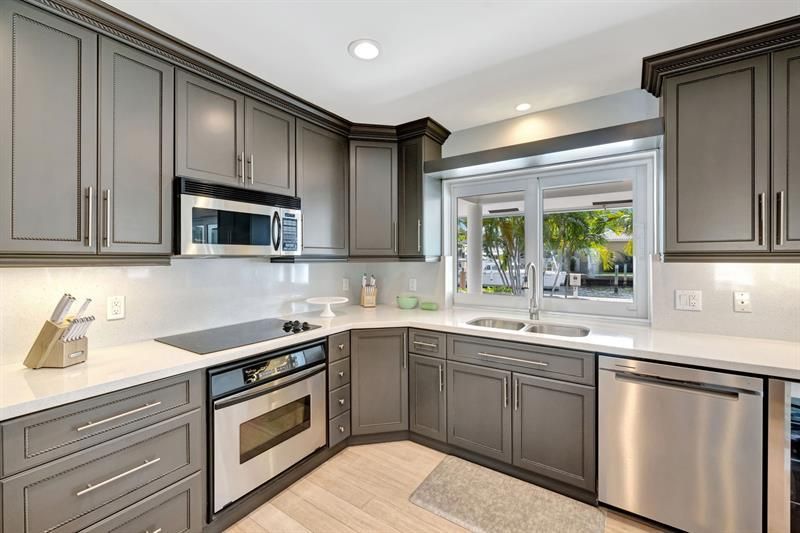 288 S Tradewinds Ave, Lauderdale by the Sea, FL 33308 Photo