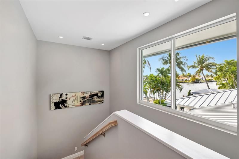 288 S Tradewinds Ave, Lauderdale by the Sea, FL 33308 Photo