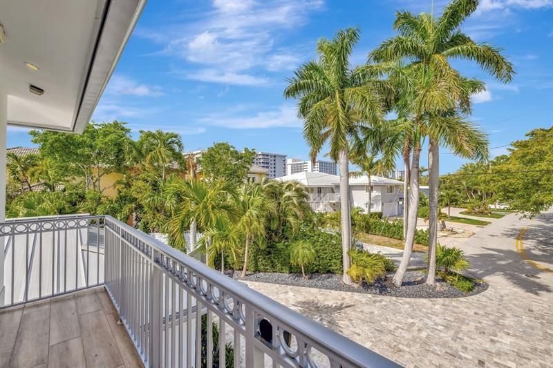 288 S Tradewinds Ave, Lauderdale by the Sea, FL 33308 Photo