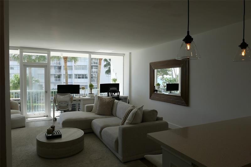 1408 Brickell Bay Drive, Unit 207, Miami, FL 33131 Photo