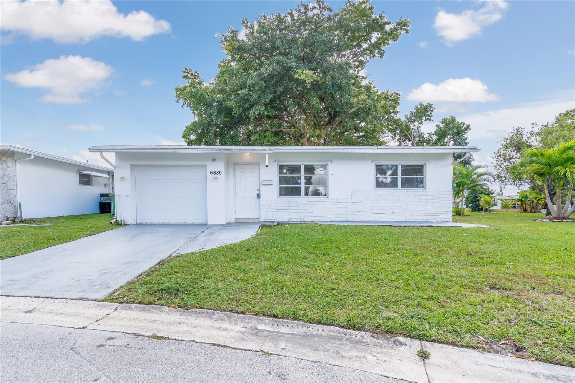 6680 NW 16th Street, Margate, FL 33063 Photo