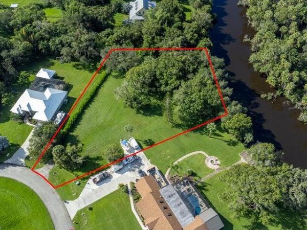 1641 Mallard Court, Fort Pierce, FL 34982