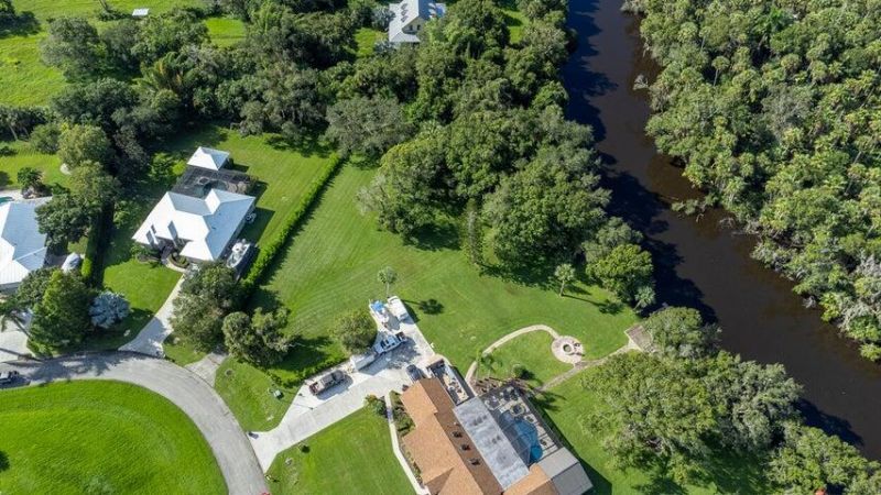 1641 Mallard Court, Fort Pierce, FL 34982 Photo