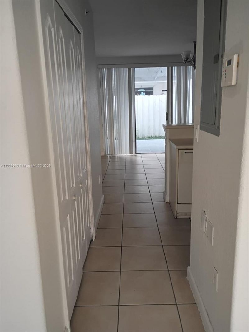 8199 W 36th Ave, Unit 9, Hialeah, FL 33018 Photo