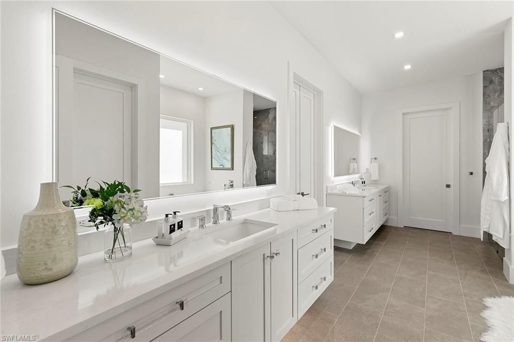 469 Germain Ave, Naples, FL 34108 Photo