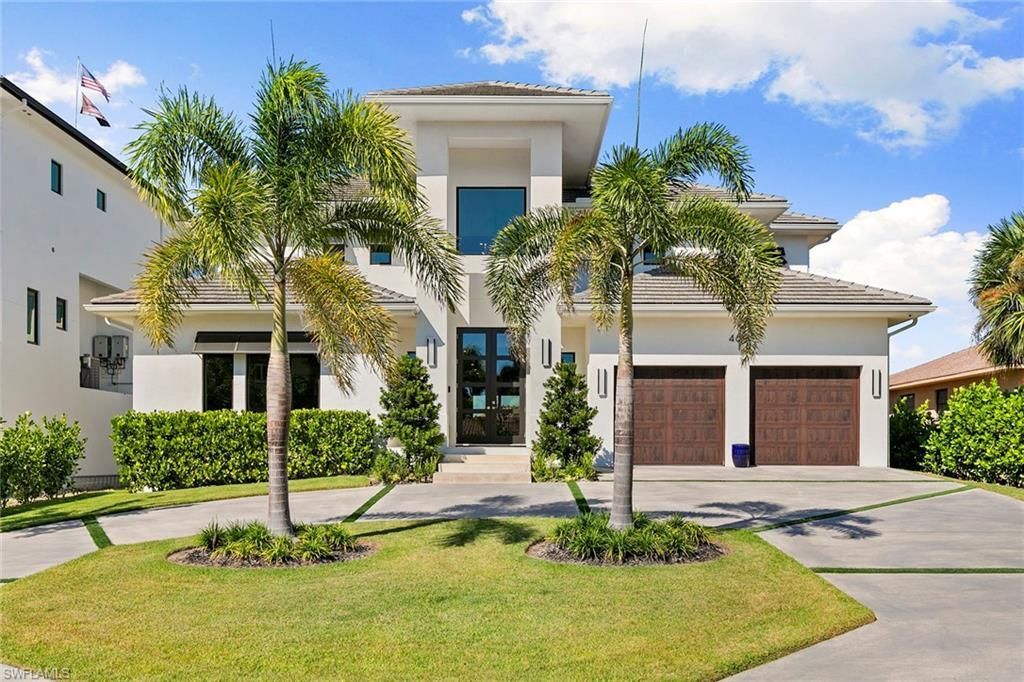 469 Germain Ave, Naples, FL 34108 Photo