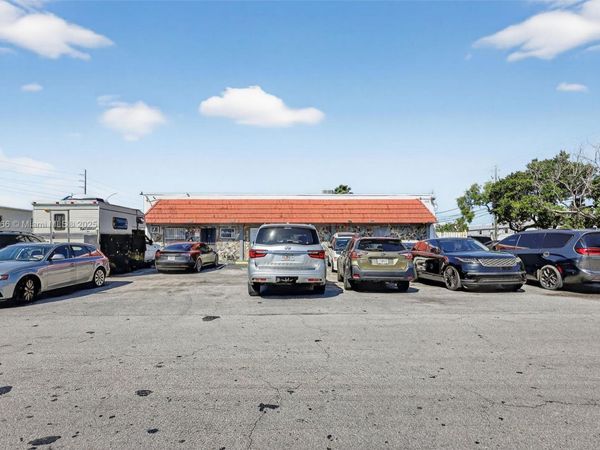 115 NE 5th St, Unit 115, 501,, Hallandale Beach, FL 33009