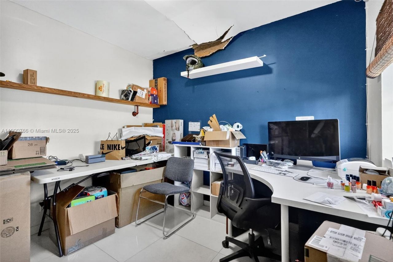 115 NE 5th St, Unit 115, 501,, Hallandale Beach, FL 33009 Photo