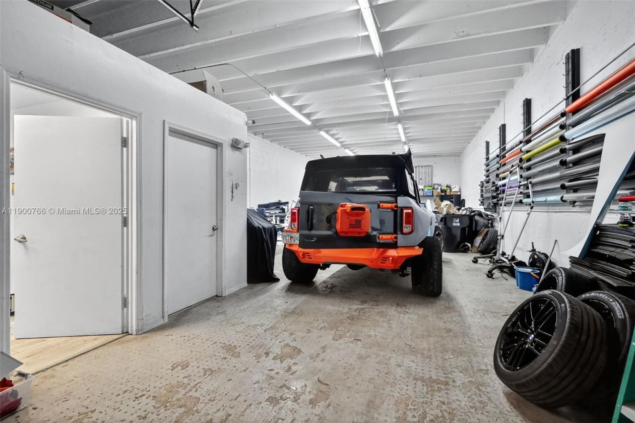 115 NE 5th St, Unit 115, 501,, Hallandale Beach, FL 33009 Photo