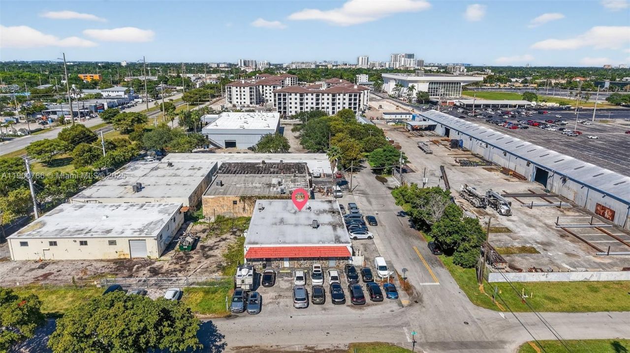 115 NE 5th St, Unit 115, 501,, Hallandale Beach, FL 33009 Photo