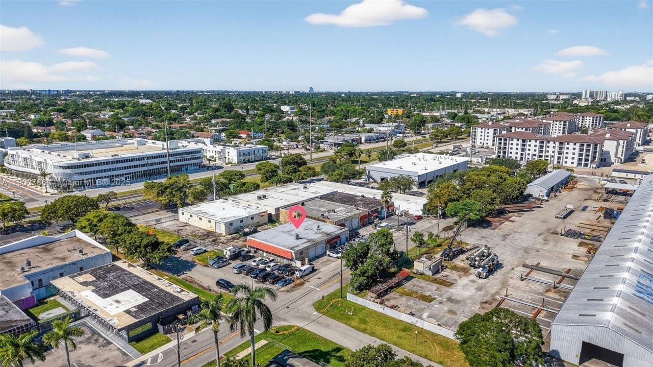 115 NE 5th St, Unit 115, 501,, Hallandale Beach, FL 33009 Photo