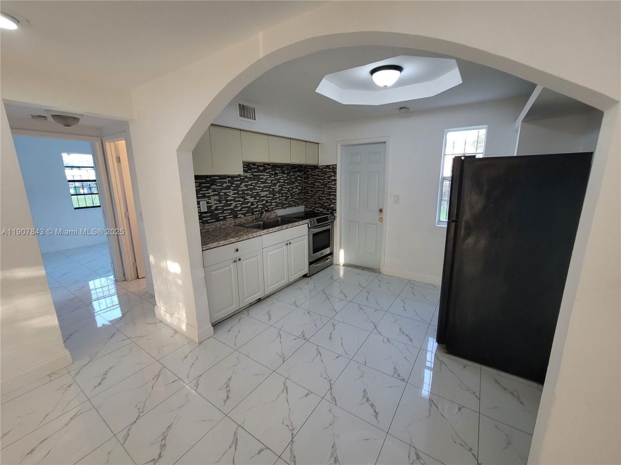 11275 NW 17th Ave, Miami, FL 33167 Photo