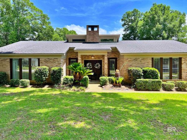 107 Charlotte Court, Daphne, AL 36526