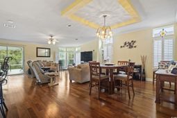 109 Lakeside Crossing Dr. photo 4