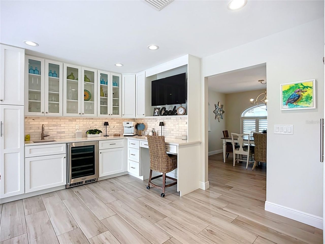 620 North Point Drive, Holmes Beach, FL 34217 Photo