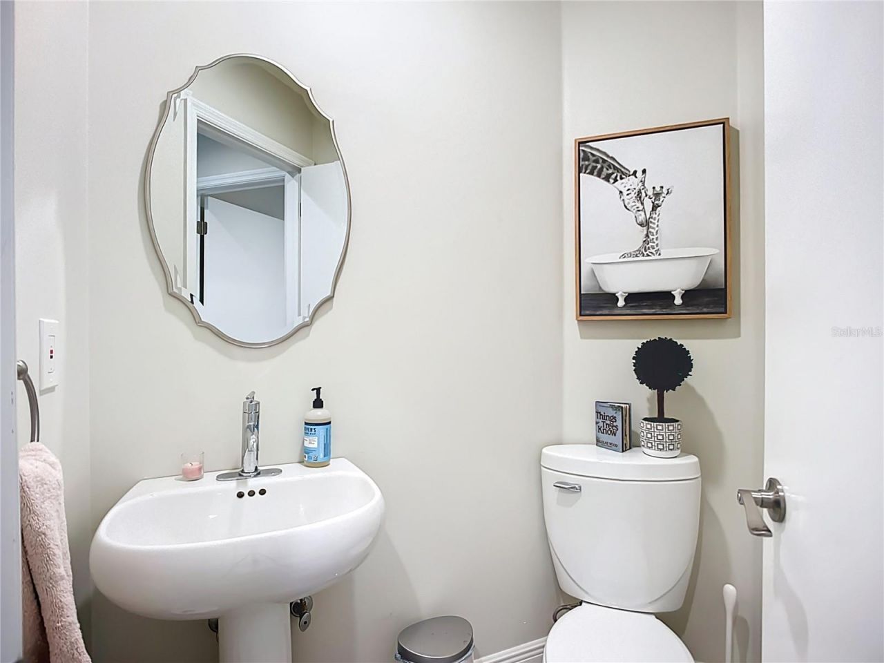 620 North Point Drive, Holmes Beach, FL 34217 Photo