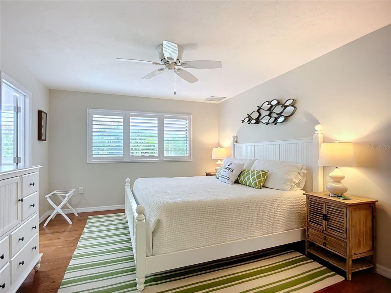 620 North Point Drive, Holmes Beach, FL 34217 Photo