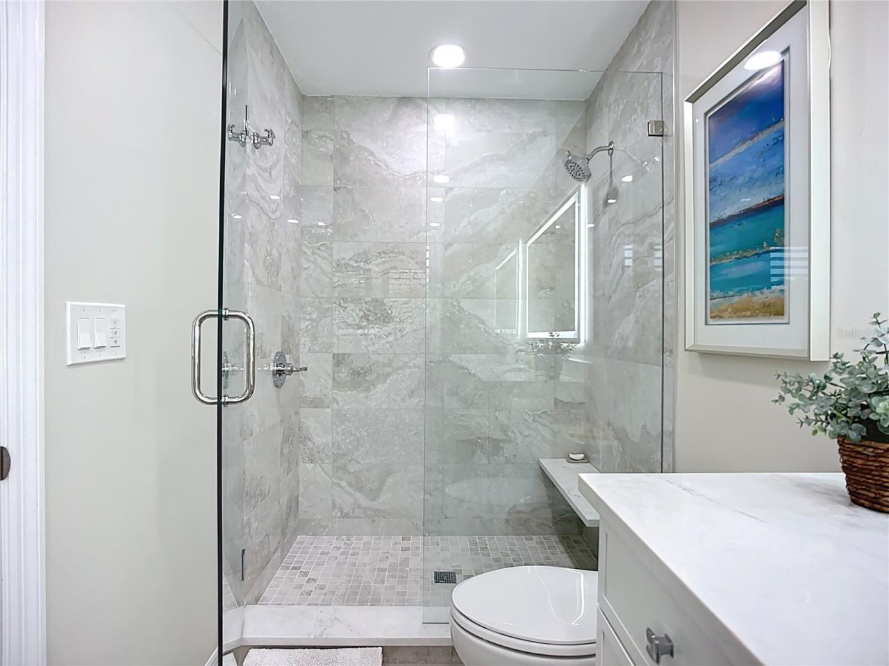 620 North Point Drive, Holmes Beach, FL 34217 Photo