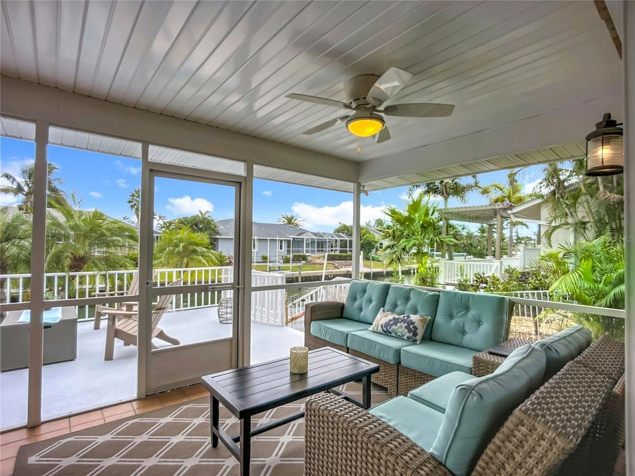 620 North Point Drive, Holmes Beach, FL 34217 Photo