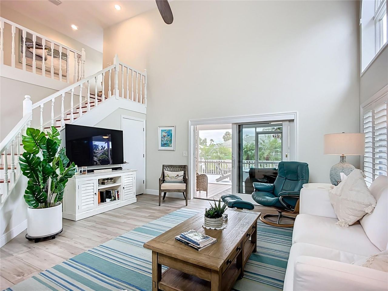 620 North Point Drive, Holmes Beach, FL 34217 Photo