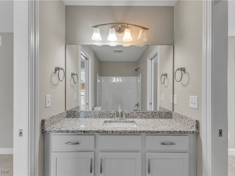 7662 Springfield Drive, Valley City, OH 44280 Photo 27