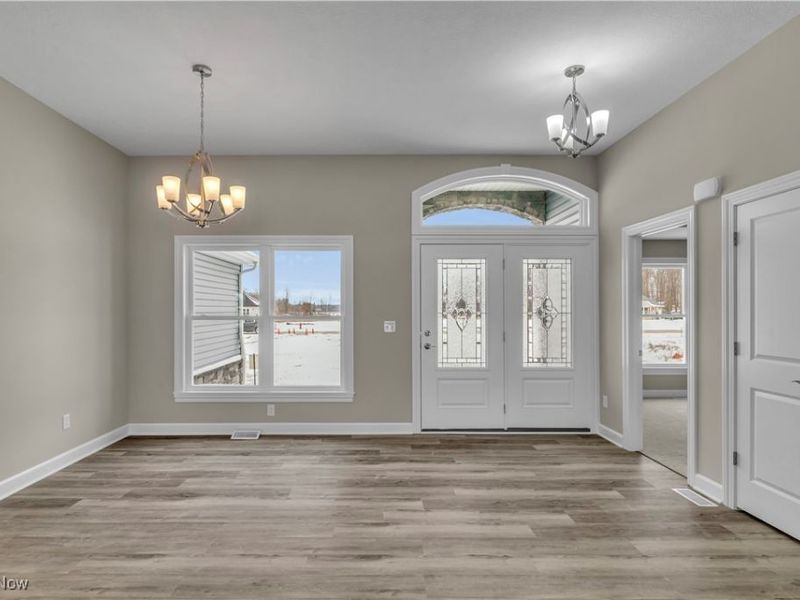 7662 Springfield Drive, Valley City, OH 44280 Photo 7