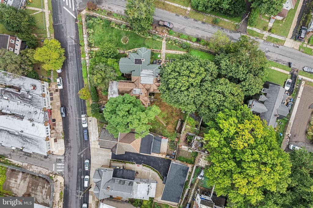 702 Oak Lane Avenue, Philadelphia, PA 19126 Main Photo