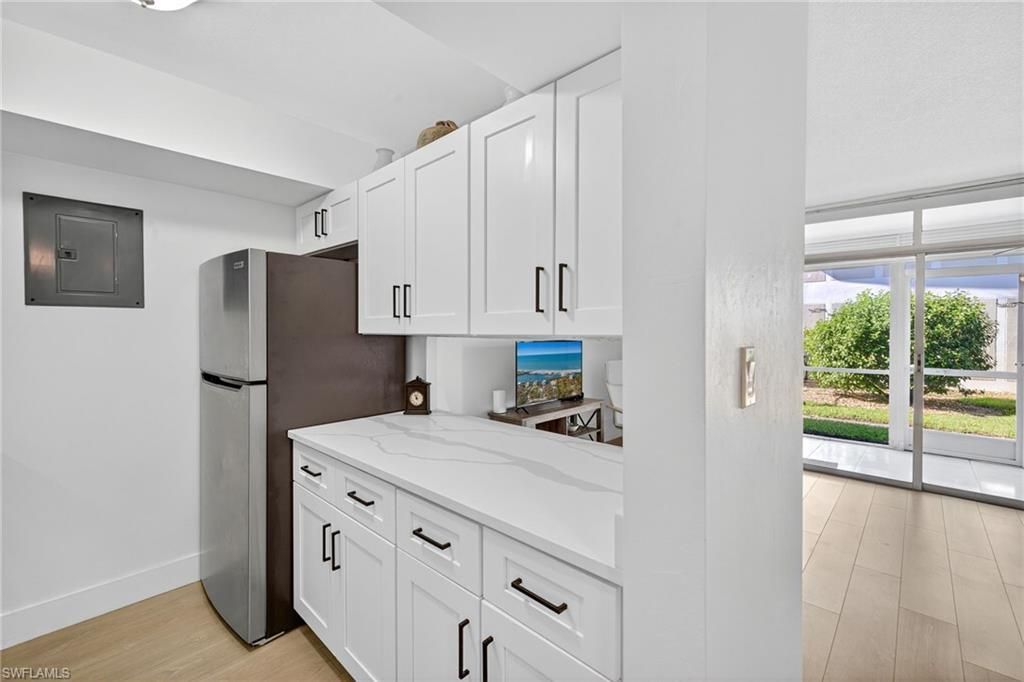 330 Tudor Dr, Unit 110, Cape Coral, FL 33904 Photo