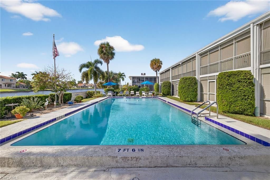 330 Tudor Dr, Unit 110, Cape Coral, FL 33904 Photo